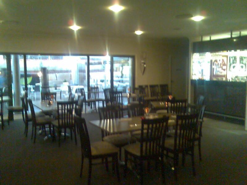 Highfields Motel Toowoomba Restaurant photo